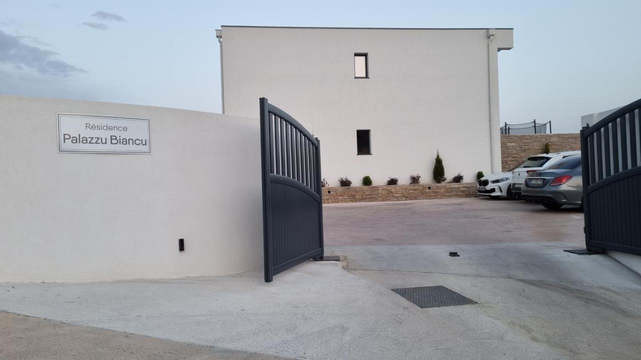 אז'אקסיו Palazzu B Reservation 3 Nuits Minimum מראה חיצוני תמונה